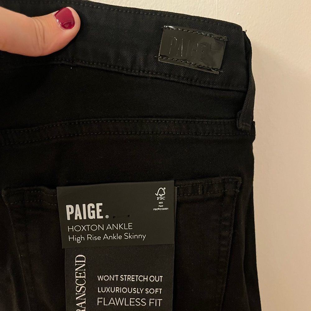 NWT Paige Black Skinny Jeans